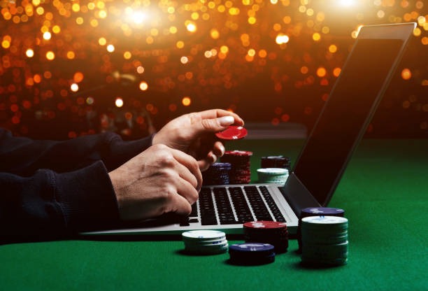c8vip live-dealer table on mobile screen with dealer and game controls